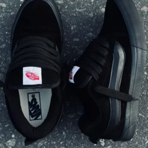 Vans Total Black